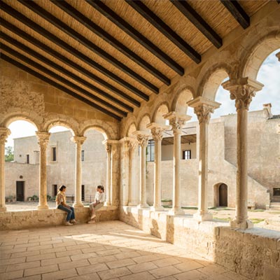 Abbazia_di_cerrate_cortile_